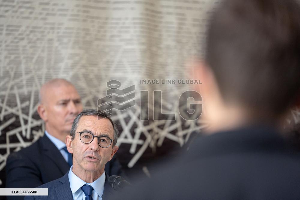 Bruno Retailleau reveals the outlines of his fight against Islamism - Nanterre AJ