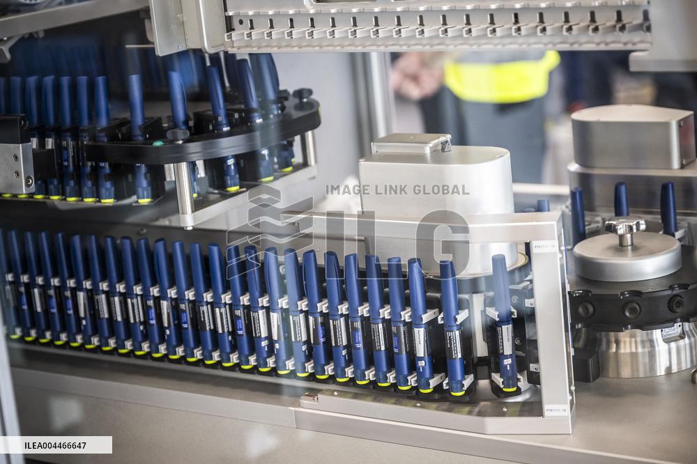 Illustration - Novo Nordisk Factory - Chartres