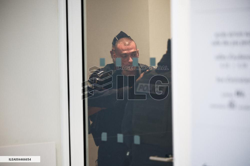 Piotr Pavlenski Arrested During the Trial of Mimi Marchand - Paris