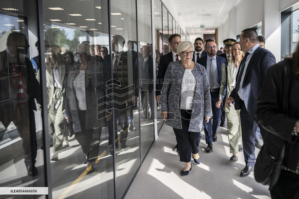 Ministerial Visit To Novo Nordisk Factory - Chartres
