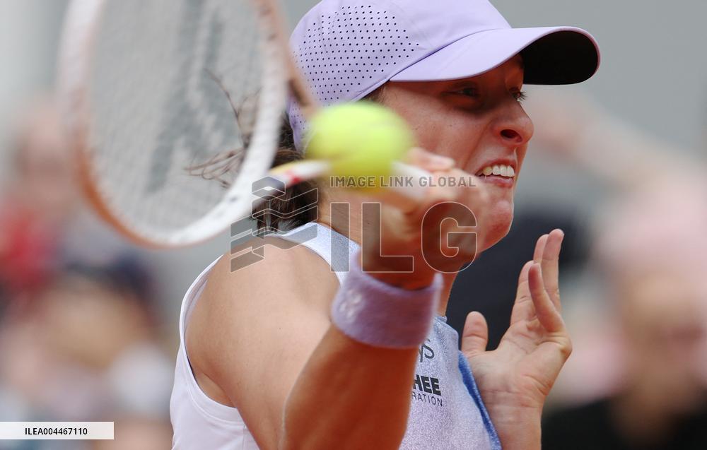 French Open - Women s Single - Iga Swiatek vs Rebecca Sramkov