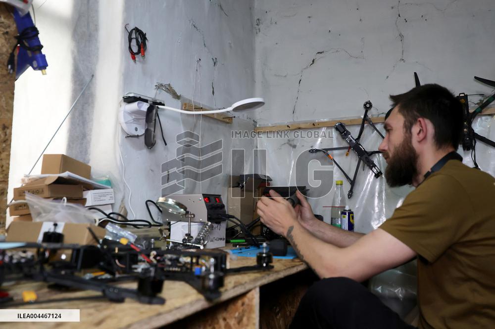 Drone workshop of ATGM company of Khartiia Brigade