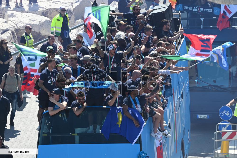 CALCIO - Serie A - SSC Napoli team celebrates championship victory