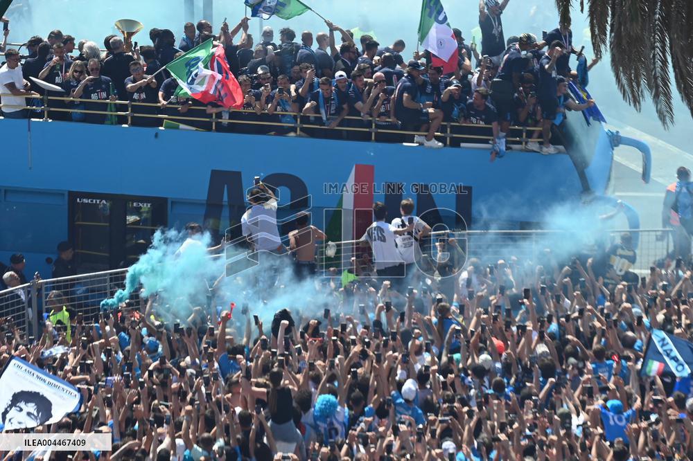 CALCIO - Serie A - SSC Napoli team celebrates championship victory