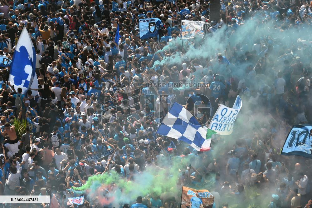 CALCIO - Serie A - SSC Napoli team celebrates championship victory