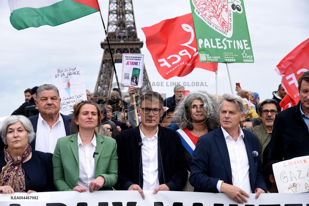Rally In Support Of The Palestinian People - Paris