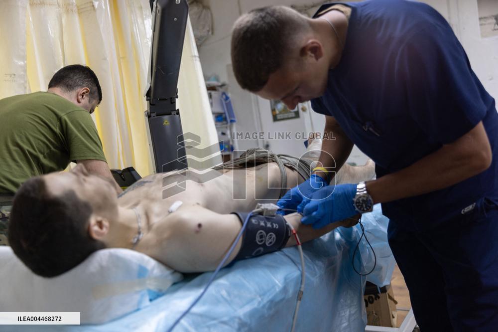 Ukrainian Medics Assist Wounded Soldier in Kharkiv