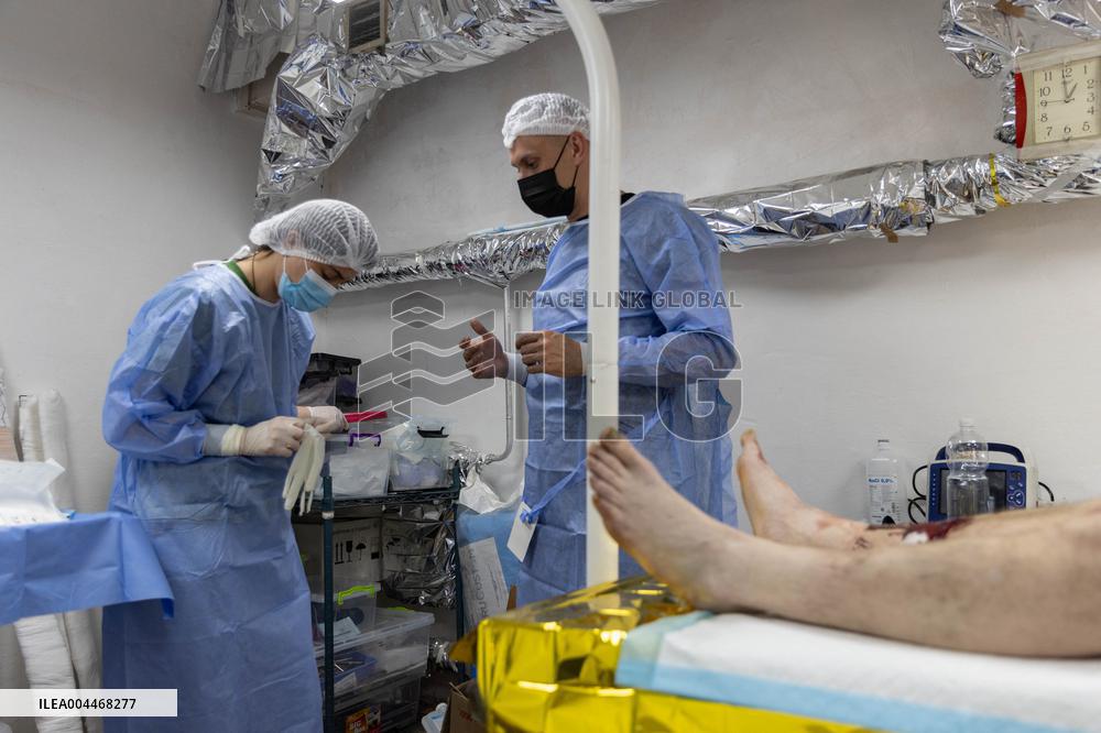 Ukrainian Medics Assist Wounded Soldier in Kharkiv