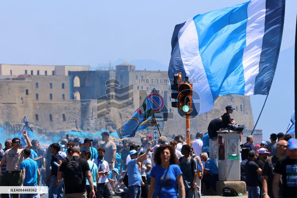 Napoli Team Bus Parades Along Seafront with Fans - Italy