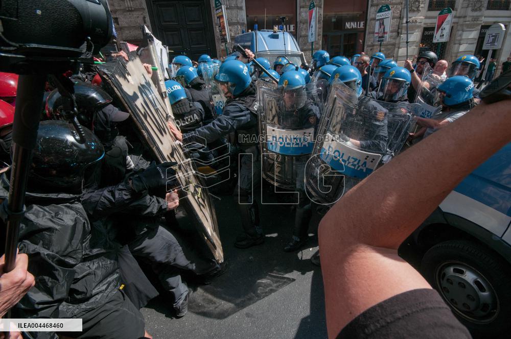 Violent Clashes at Security Bill Protest in Rome