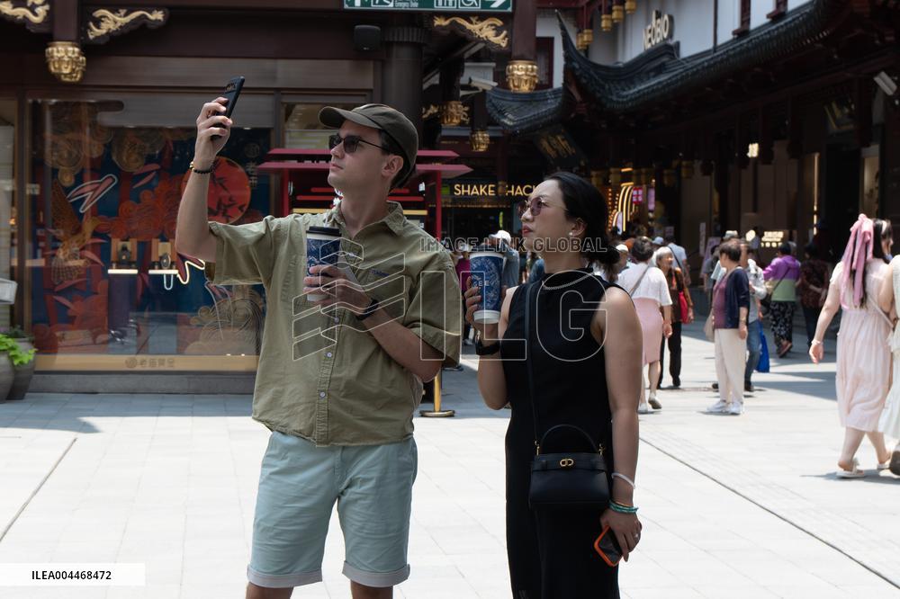 Foreign Tourists in Shanghai