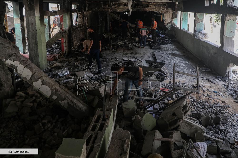 At Least 33 People Killed in Israeli Air Strike - Gaza