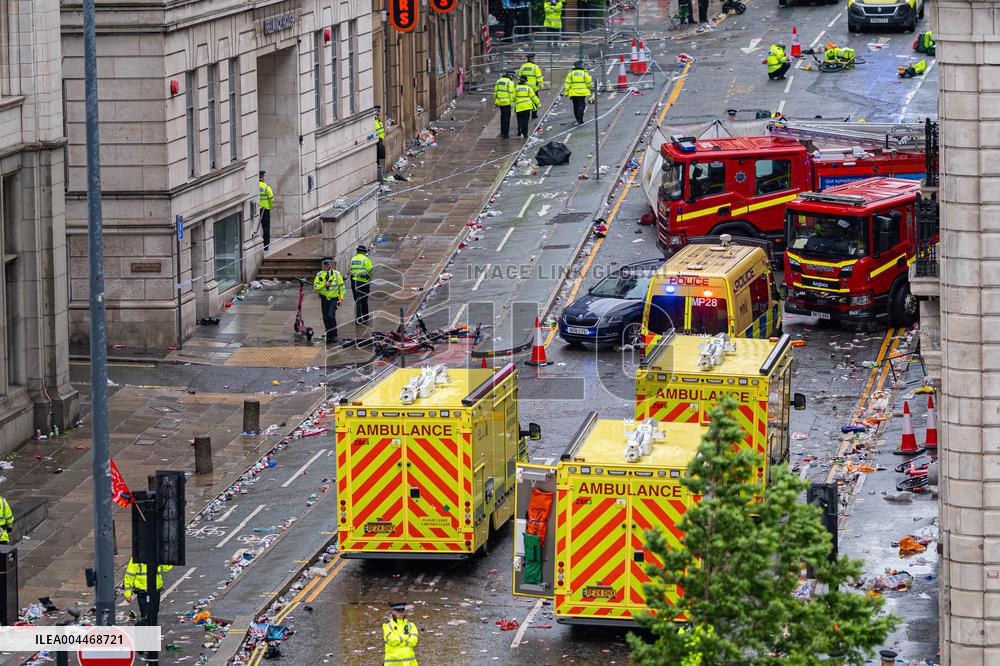 Liverpool Parade Hit By Car, 50 Injured
