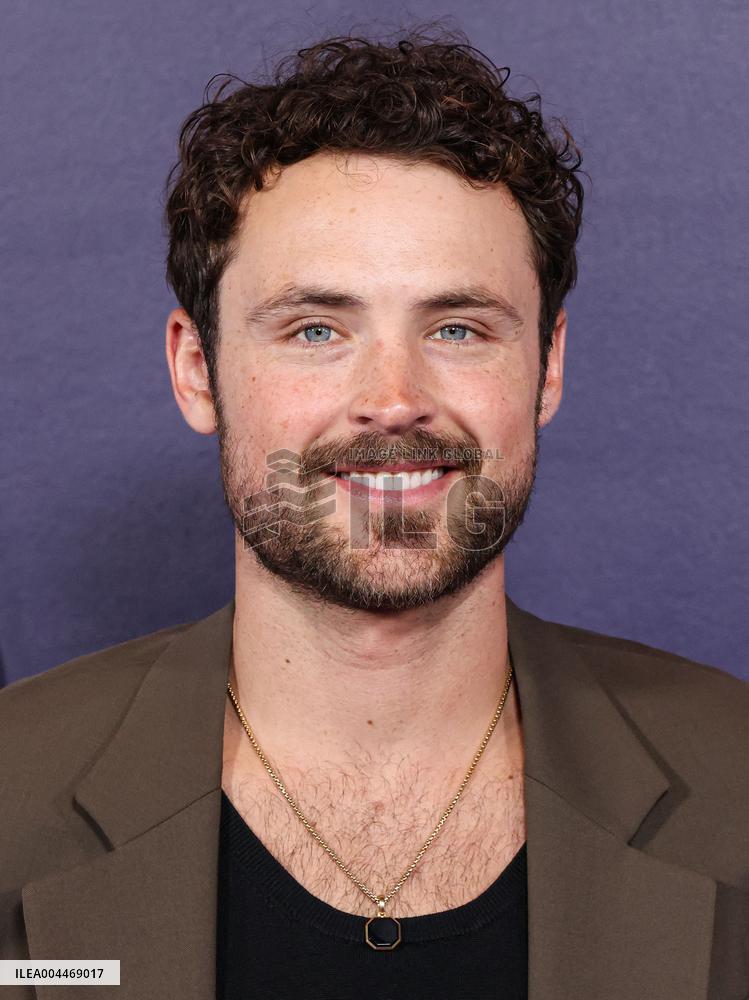 2025 American Music Awards - Arrivals