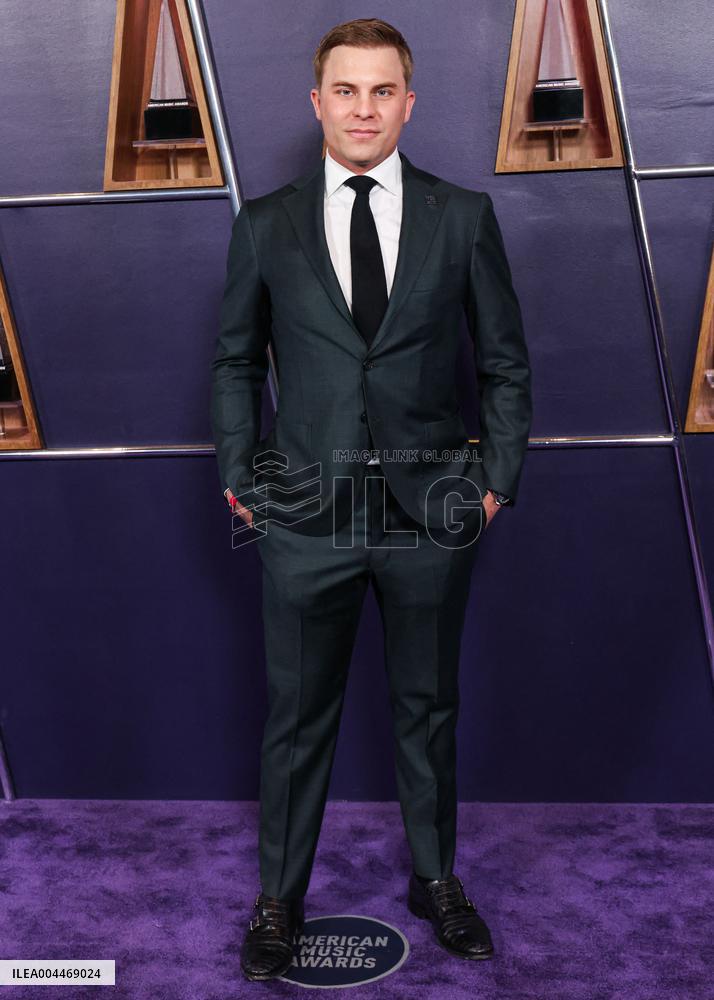 2025 American Music Awards - Arrivals