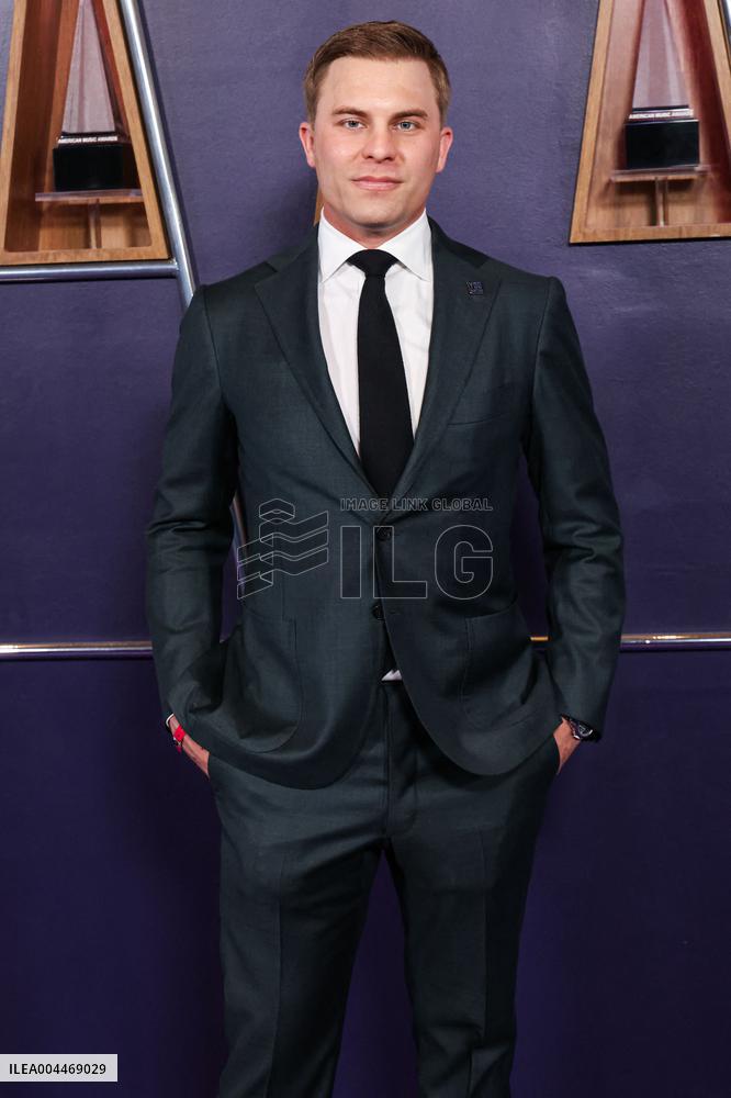 2025 American Music Awards - Arrivals