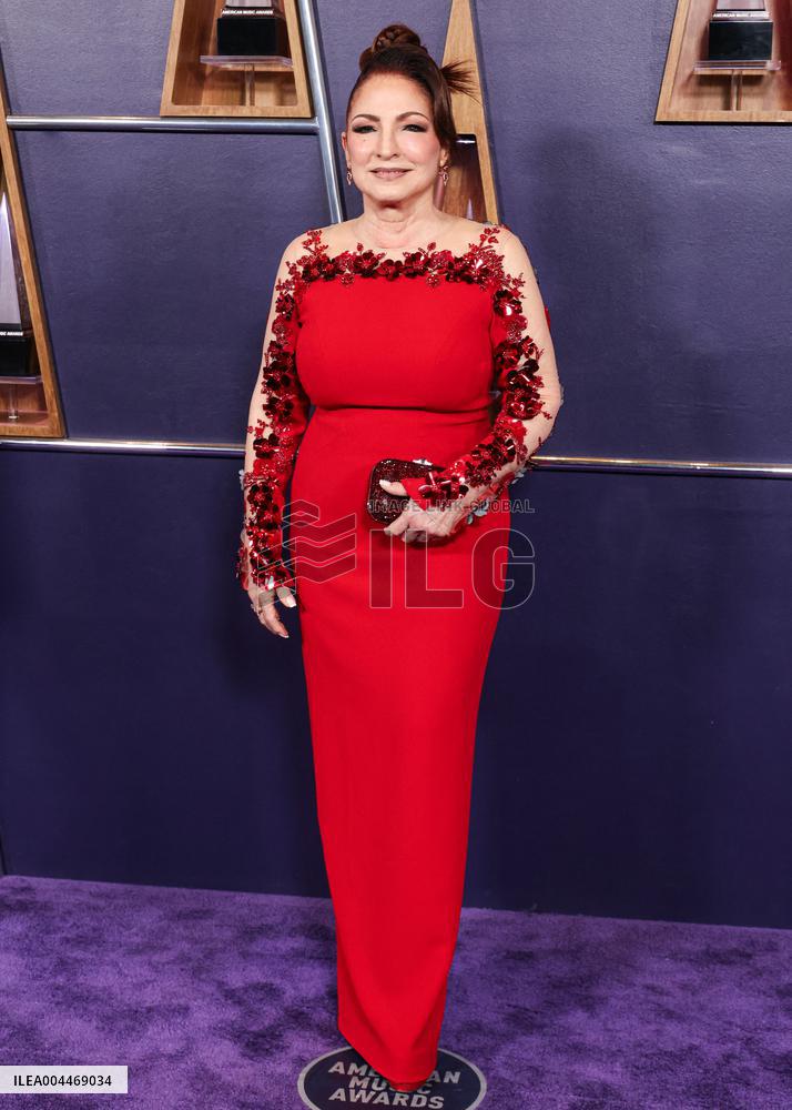 2025 American Music Awards - Arrivals