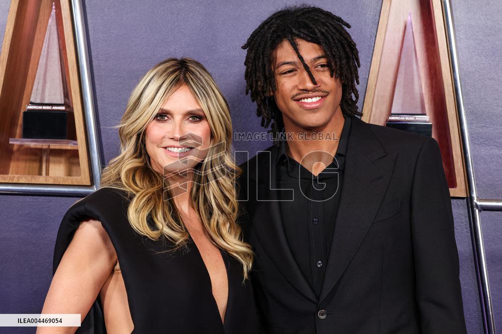 2025 American Music Awards - Arrivals