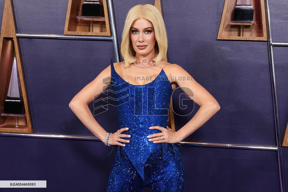 2025 American Music Awards - Arrivals