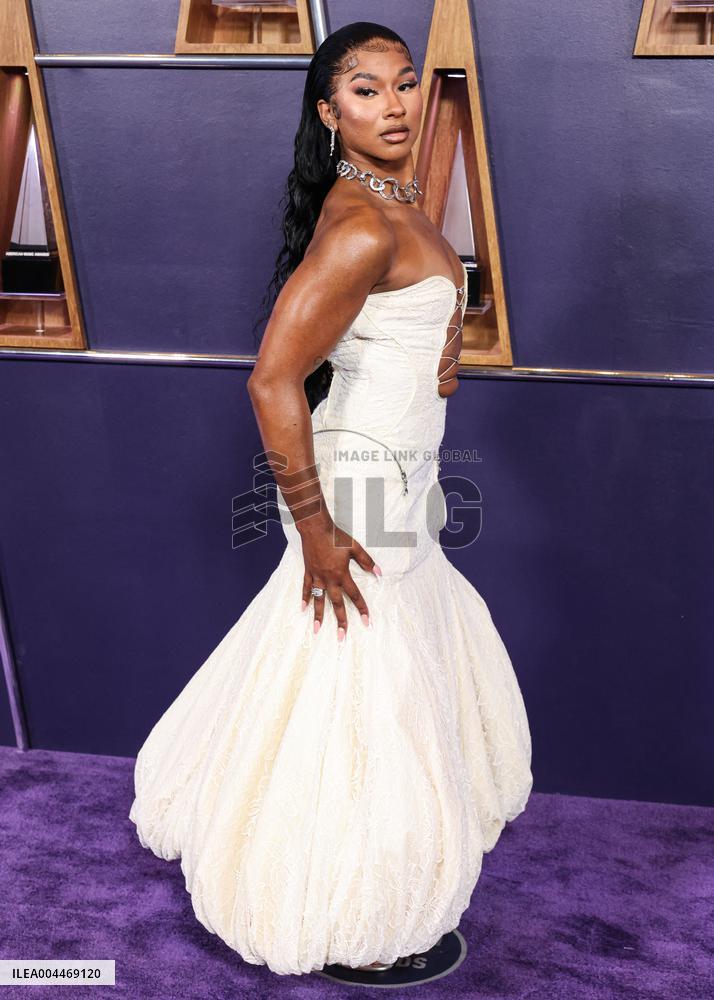 2025 American Music Awards - Arrivals