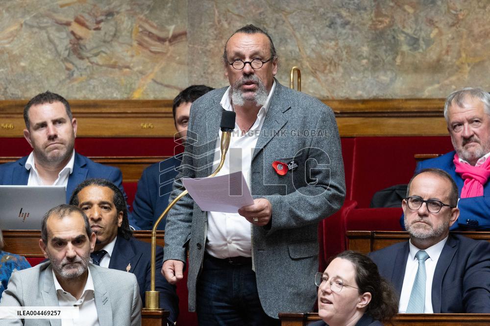 Questions to the Government at the National Assembly - Paris RL