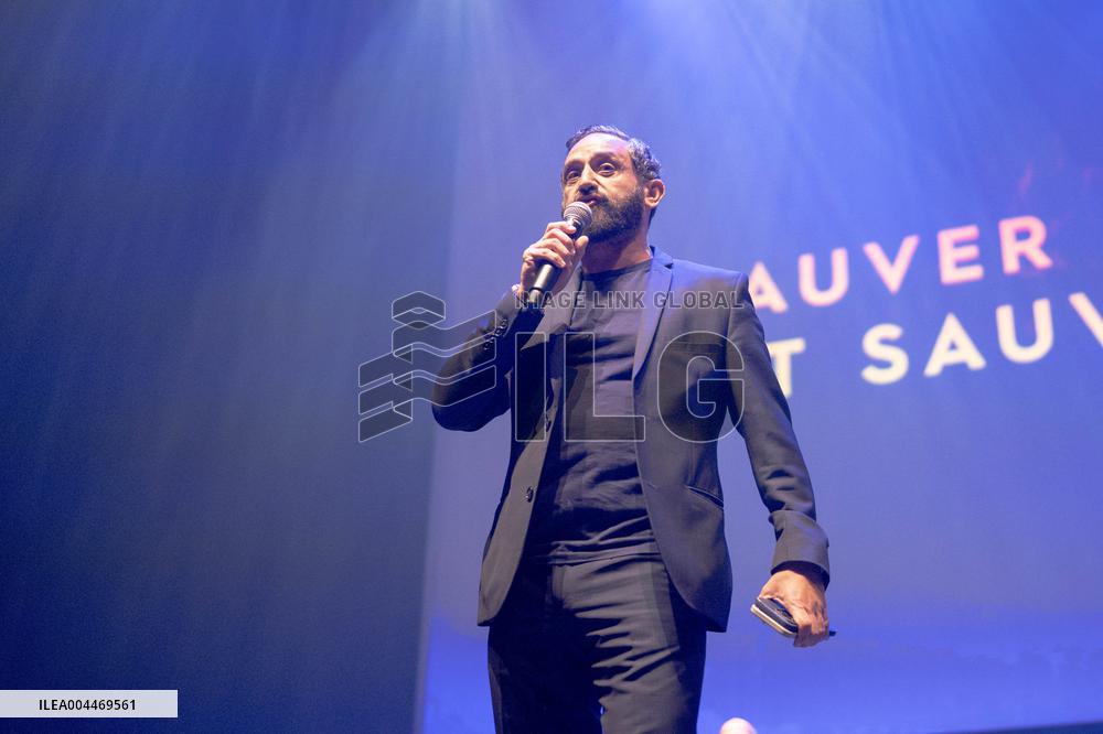 Maud Fontenoy Foundation Awards Ceremony at the Olympia - Paris AJ