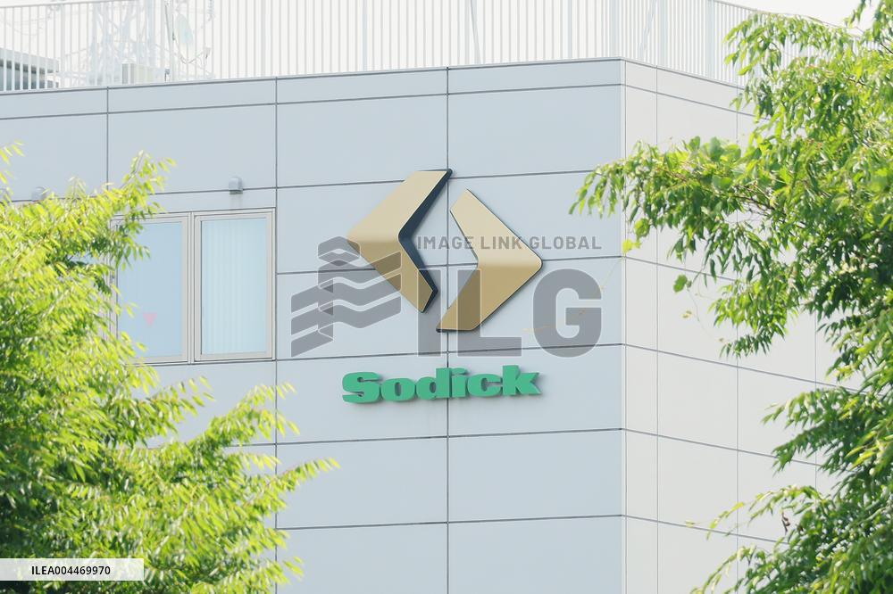 Sodick exterior, logo and signage