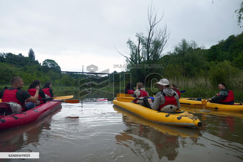 Rafting down Smotrych River in Khmelnytskyi region