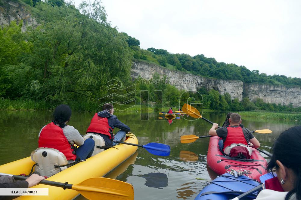Rafting down Smotrych River in Khmelnytskyi region