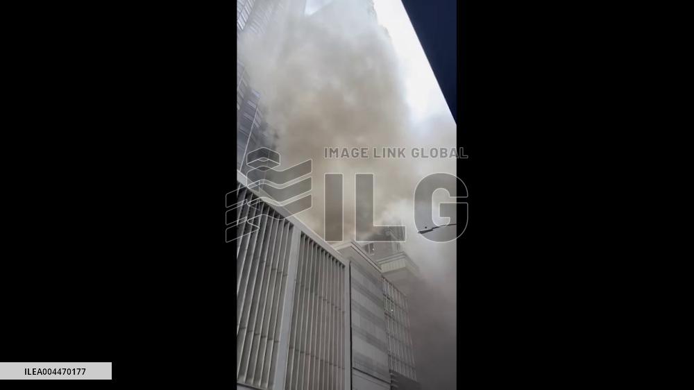US: Fire Erupts in Basement of Midtown French Restaurant, Smoke Billows Over NYC