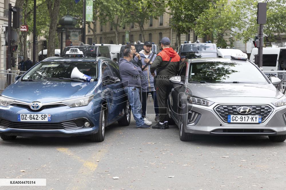 Taxis Protest - Paris