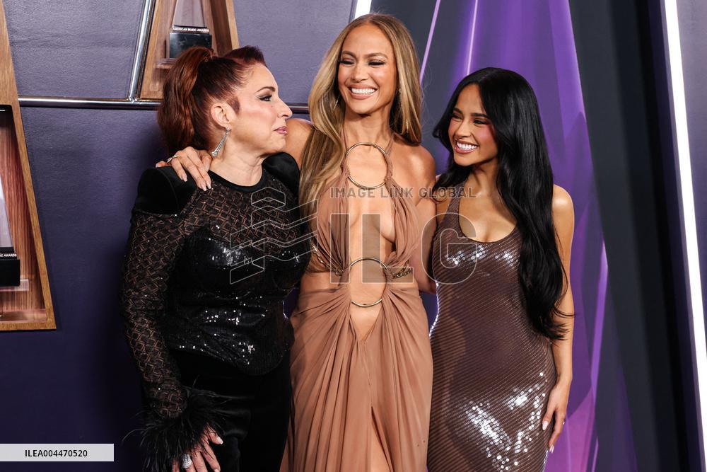 American Music Awards - Press Room