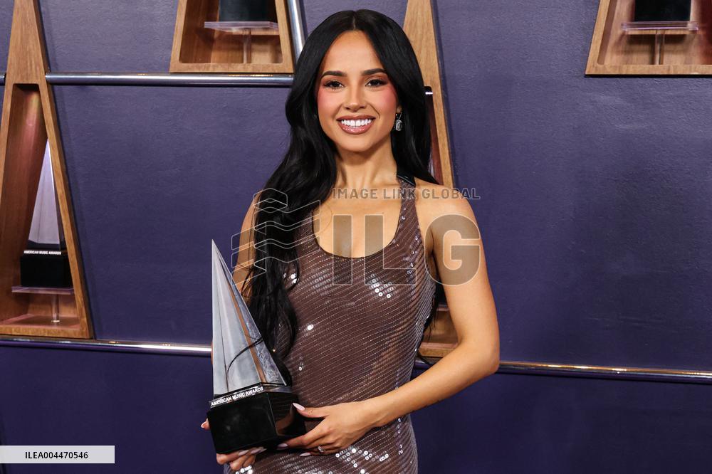 American Music Awards - Press Room