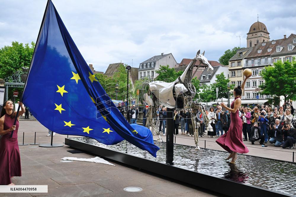 Mayor Jeanne Barseghian Inaugurates Zeus of Paris 2024 - Paris
