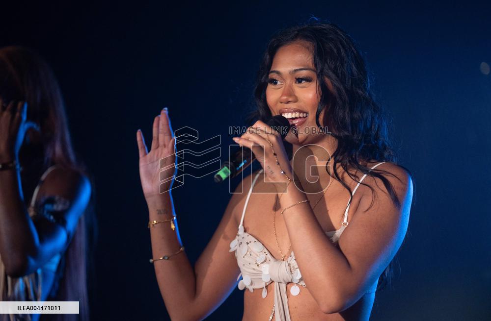 Say Now perform at Camden Assembley - London