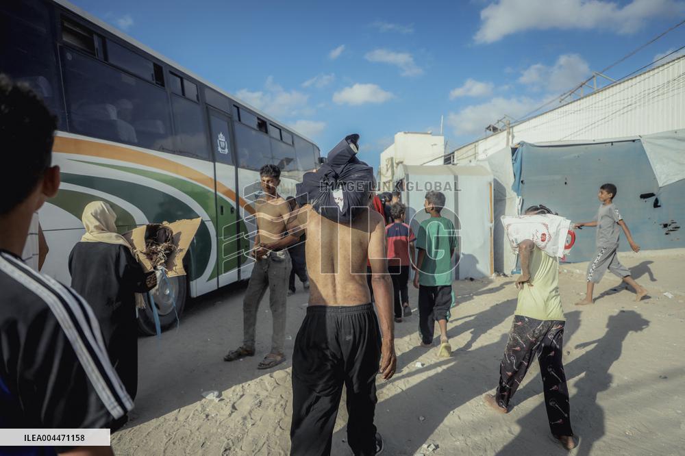 Desperation Grows At Gaza Food Distribution