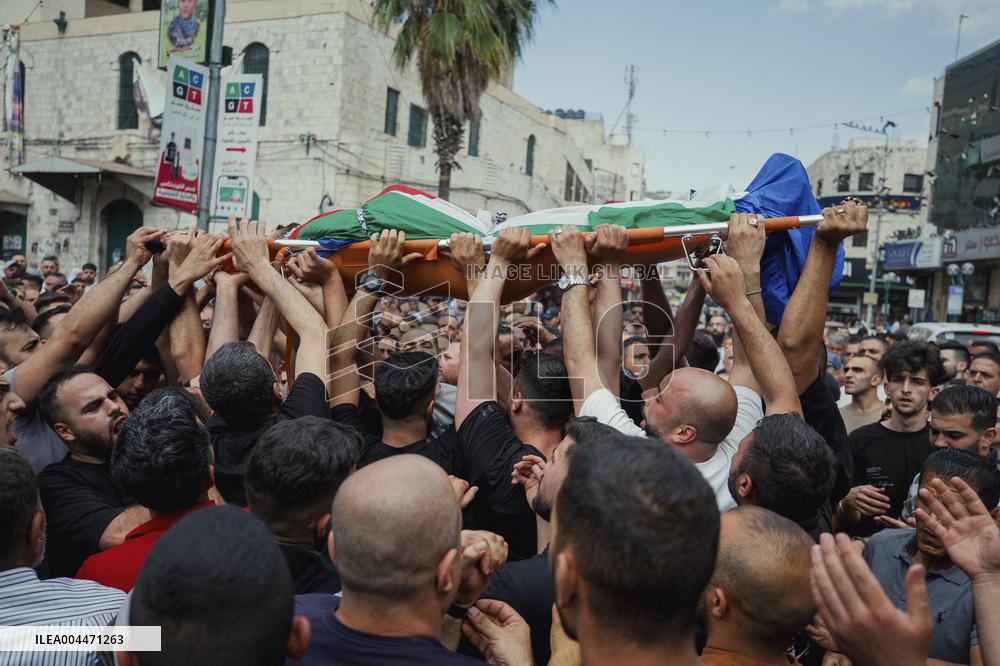 Funeral After an Israeli Raid - Nablus