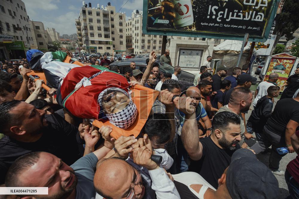 Funeral After an Israeli Raid - Nablus