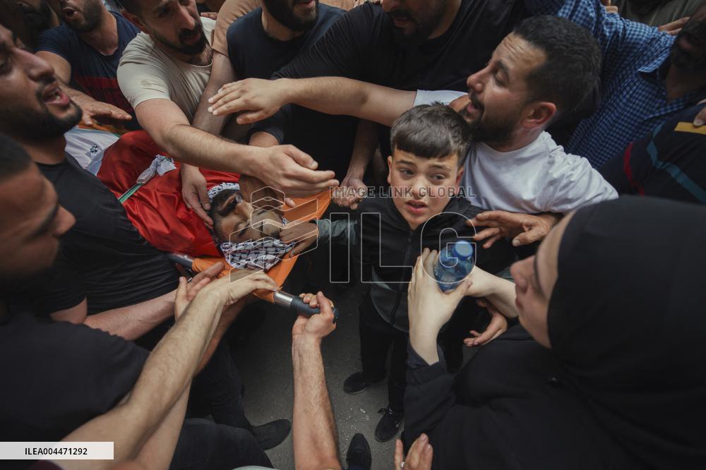 Funeral After an Israeli Raid - Nablus