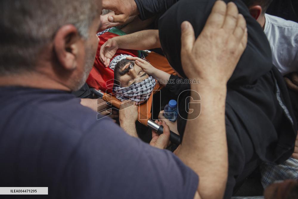 Funeral After an Israeli Raid - Nablus