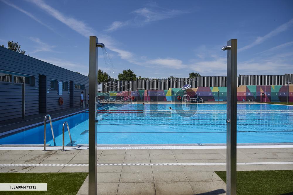 Illustration - 2025 Madrid Summer Pools Season