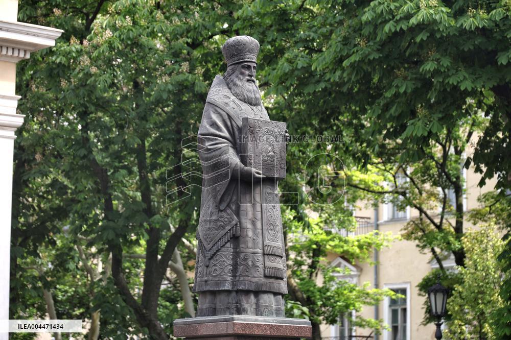 Soborna Square in OdesaSoborna Square in Odesa