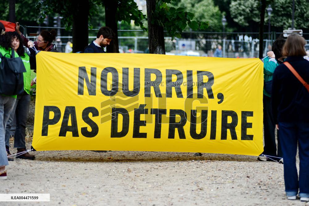 Mobilization Against the Duplomb Law - Paris
