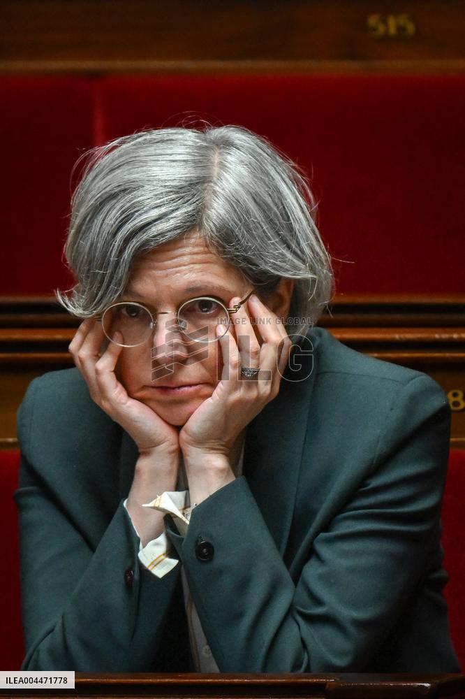 Questions to the government at the National Assembly in Paris FA