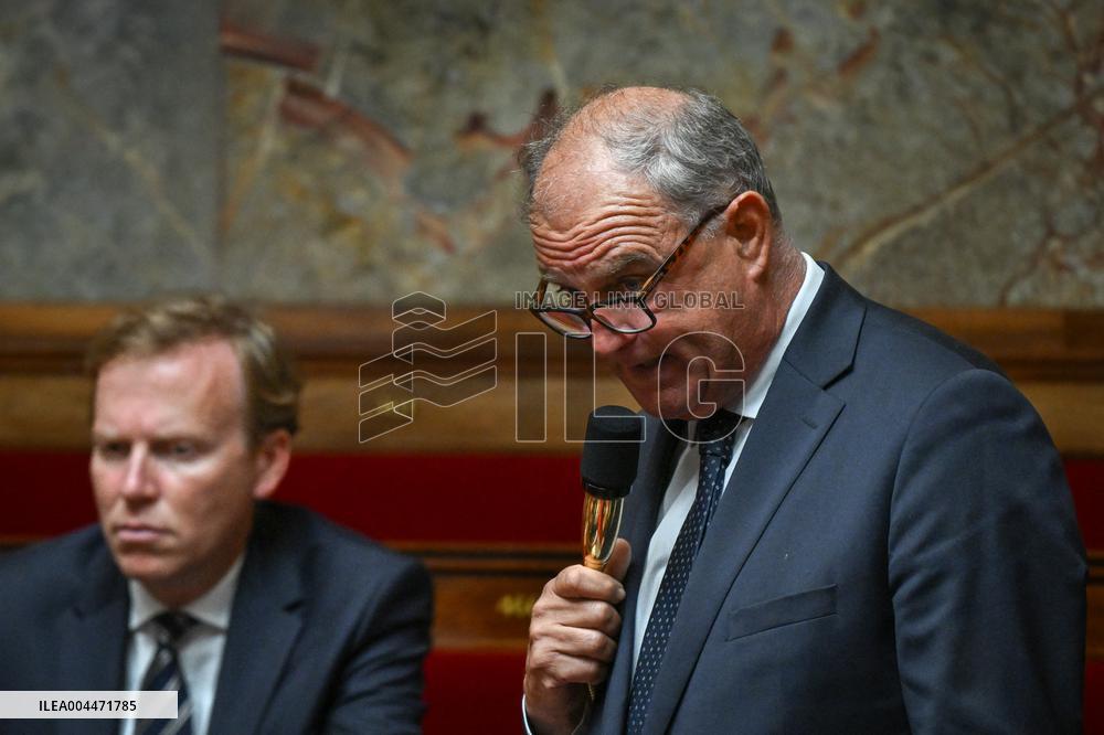 Questions to the government at the National Assembly in Paris FA