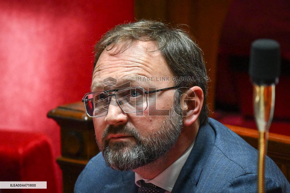 Questions to the government at the National Assembly in Paris FA