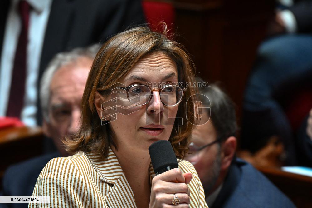 Questions to the government at the National Assembly in Paris FA