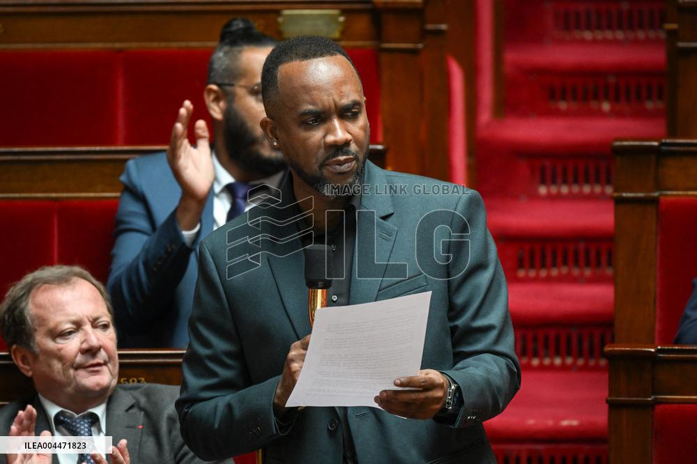 Questions to the government at the National Assembly in Paris FA