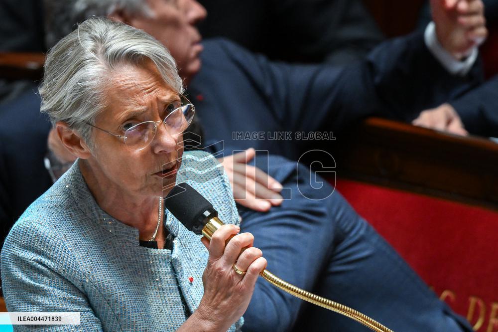 Questions to the government at the National Assembly in Paris FA