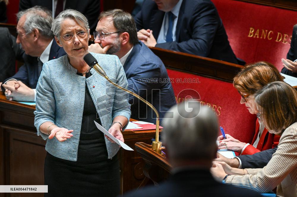 Questions to the government at the National Assembly in Paris FA